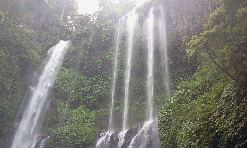 Happy Bali Tours景点图片