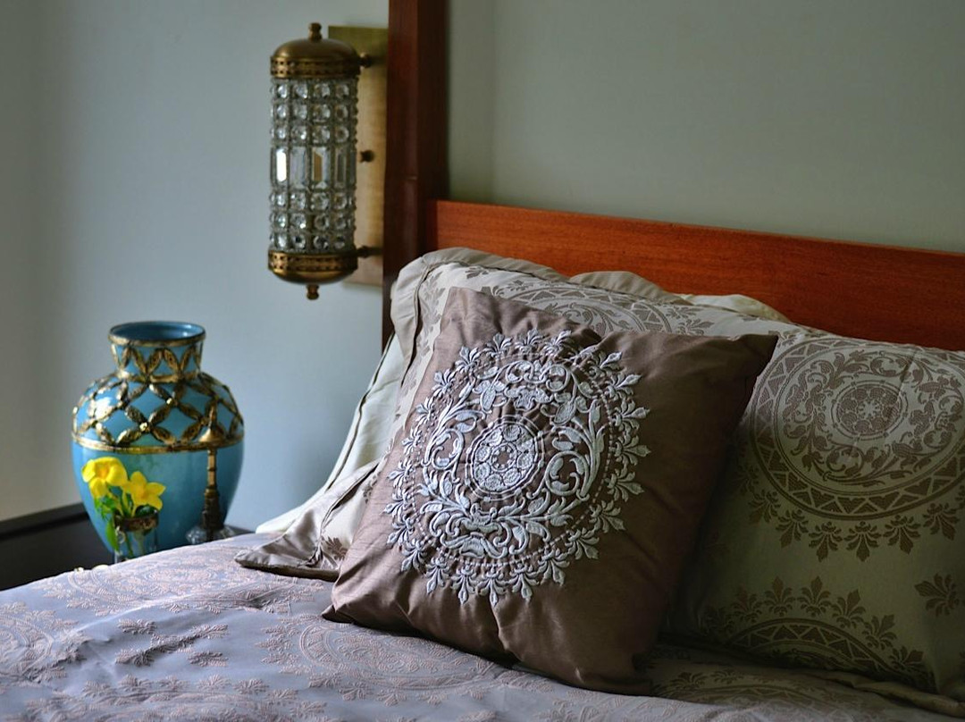 Makara Suites & Apartments主图