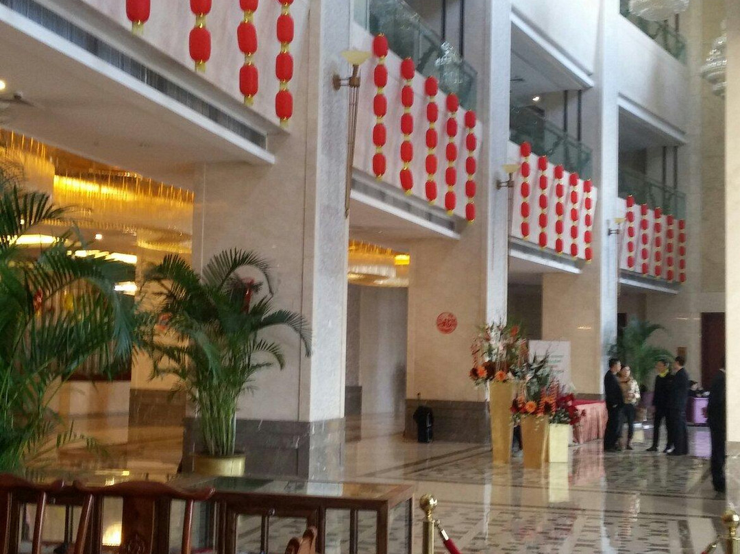 华玺大酒店主图