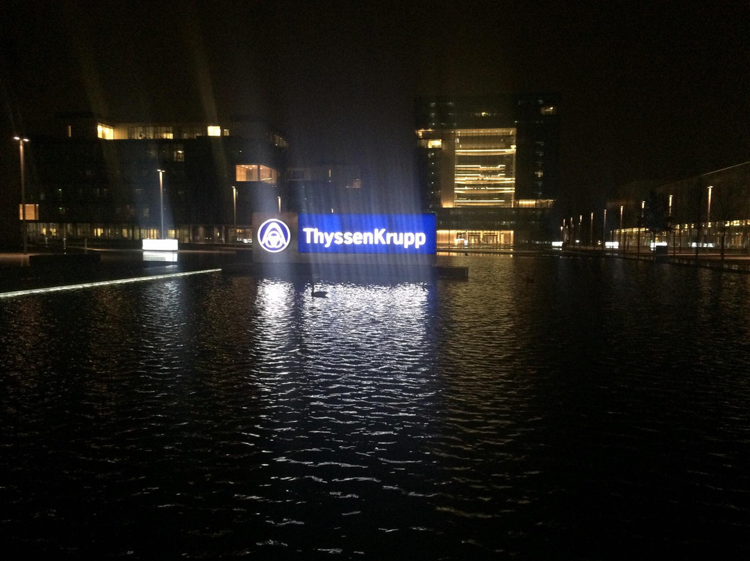 Thyssen Krupp Hauptquartier-埃森必去景点