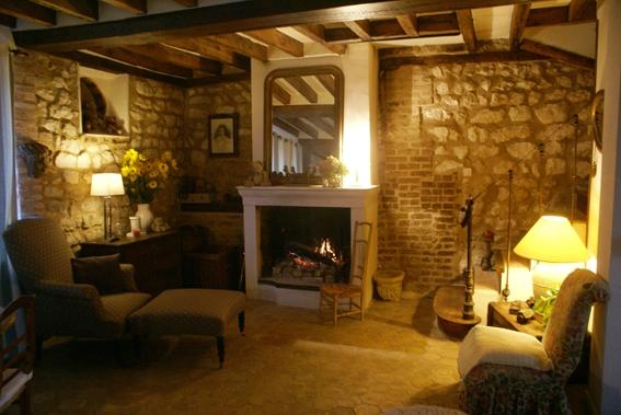 Aux Fenêtres du Château-官方