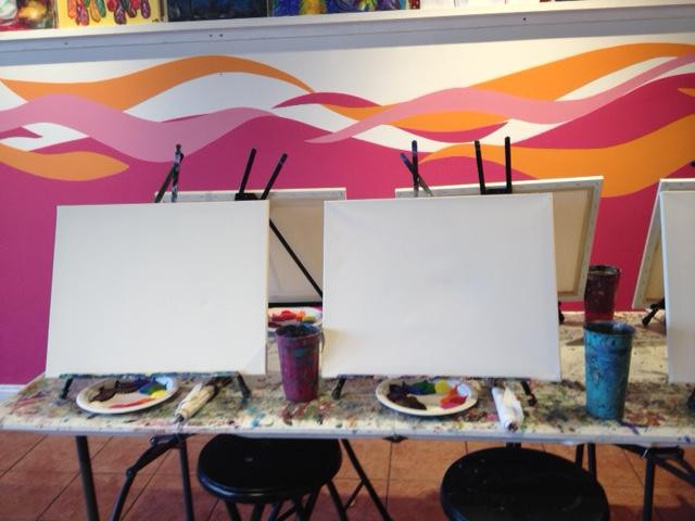 Saratoga Paint and Sip Studio景点图片
