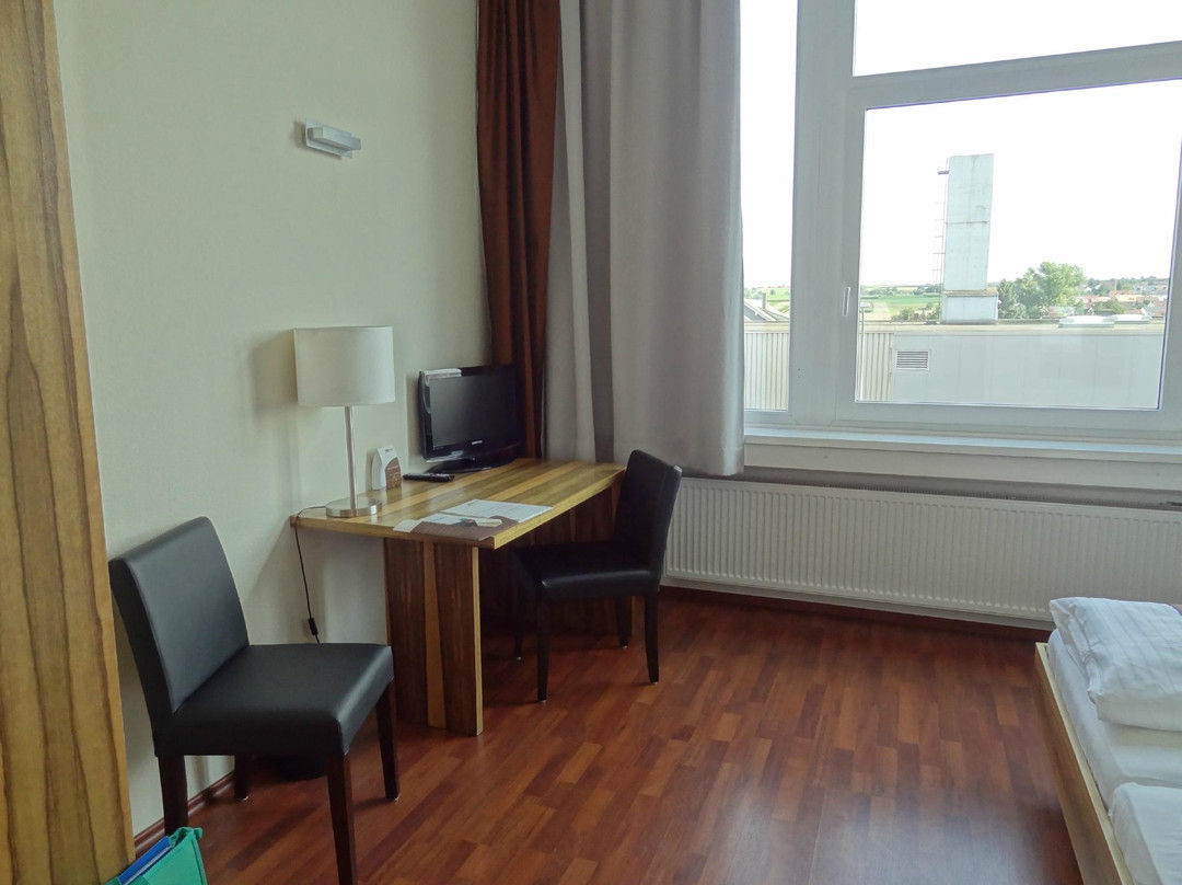 AMH Airport-Messe-Hotel主图