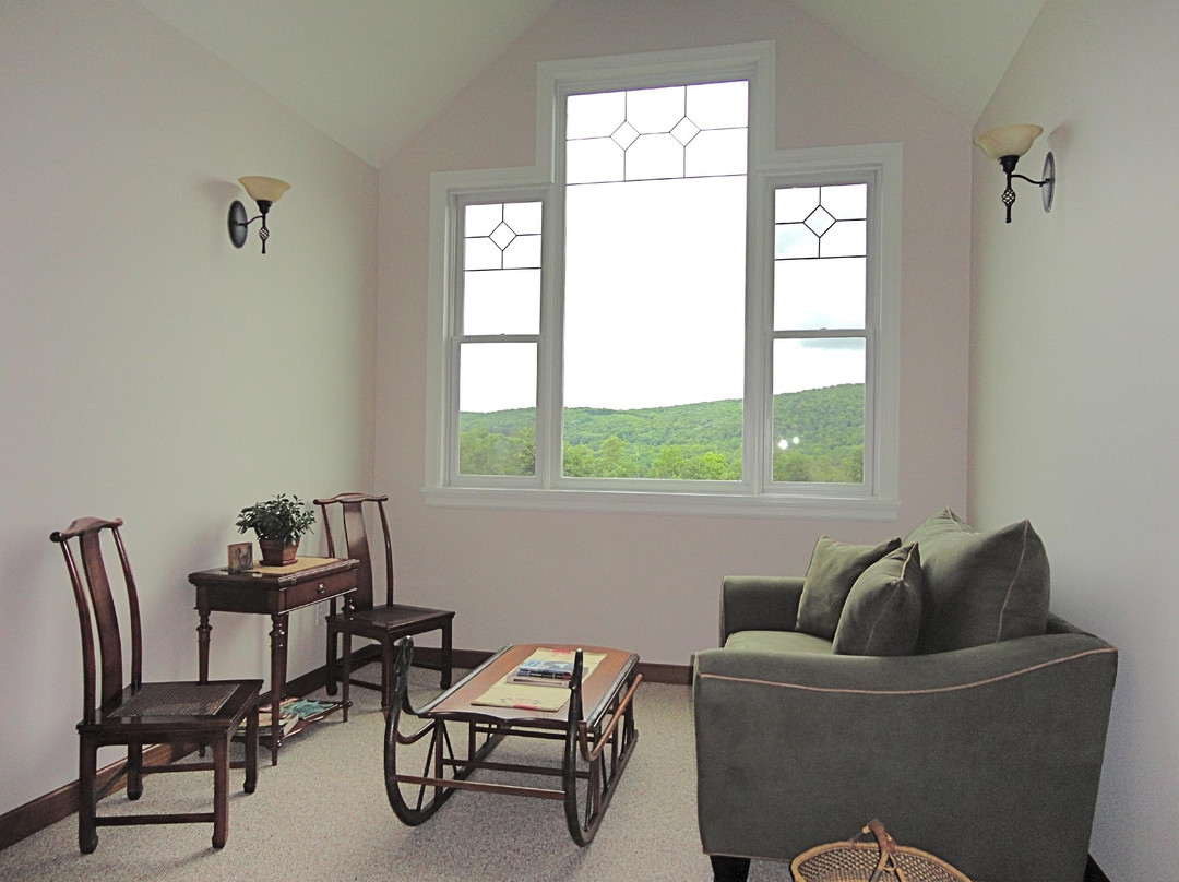 Hop Inn Cooperstown主图