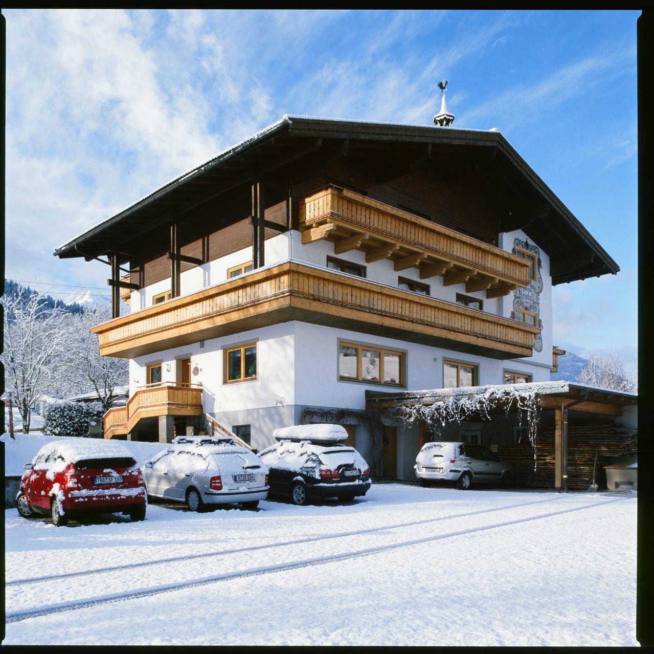 Pension Kristall-官方