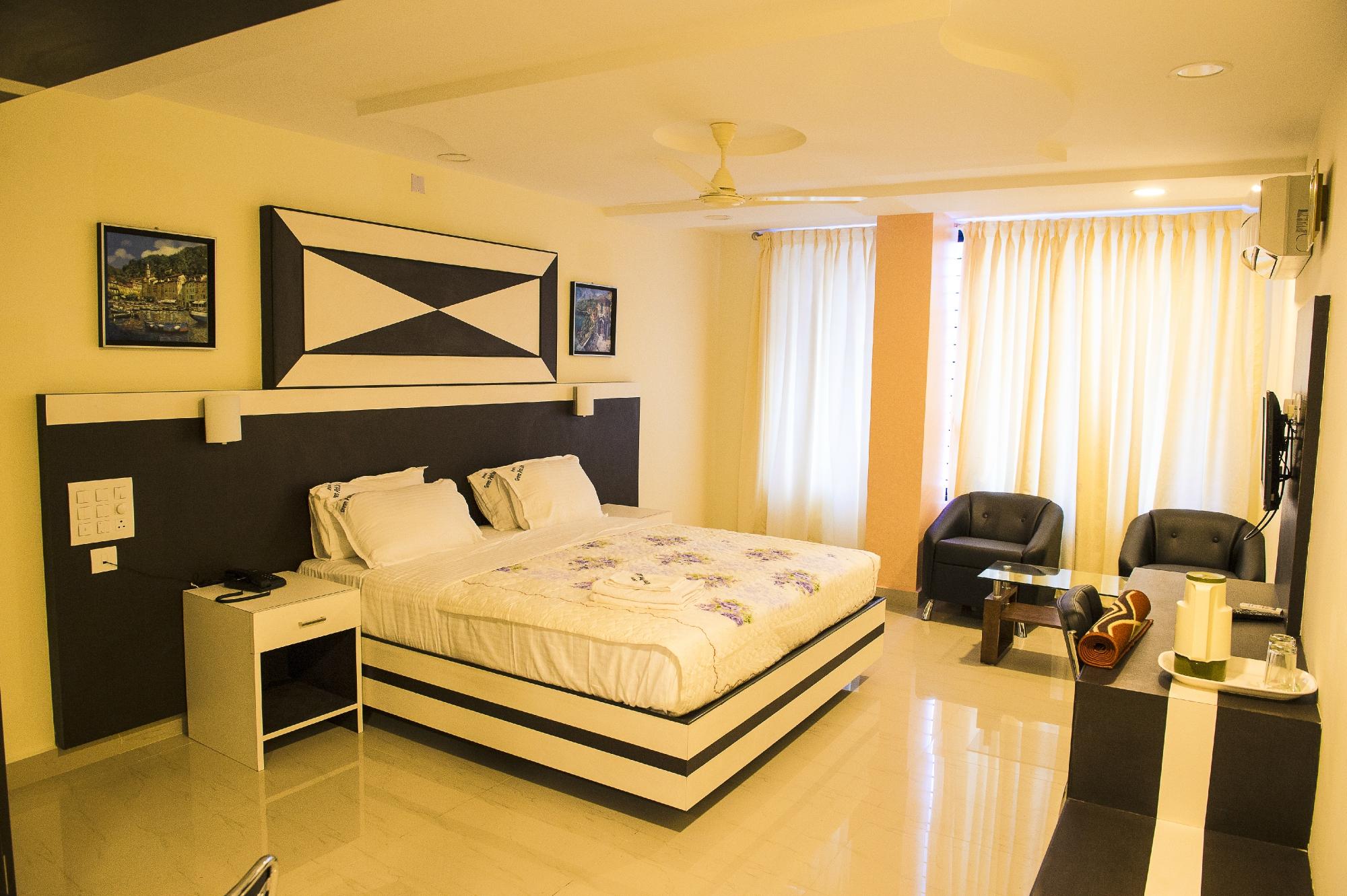 Hotel Green Park Suites Manipal-客卧