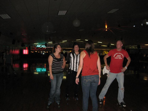 SpinNations Family Roller Skating & Event Center-里奇港必去景点