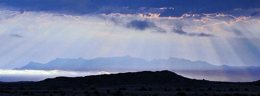 Brandberg Mountain景点图片