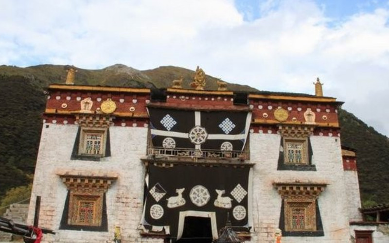 冲古寺景点图片