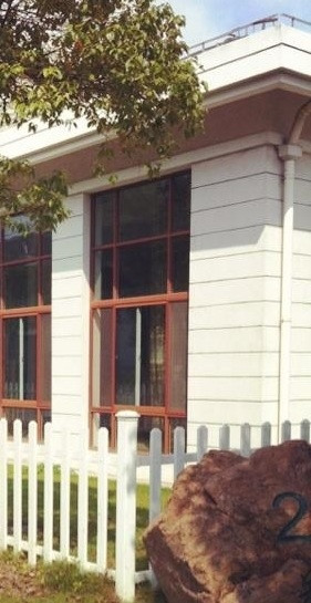 鸿华度假酒店主图