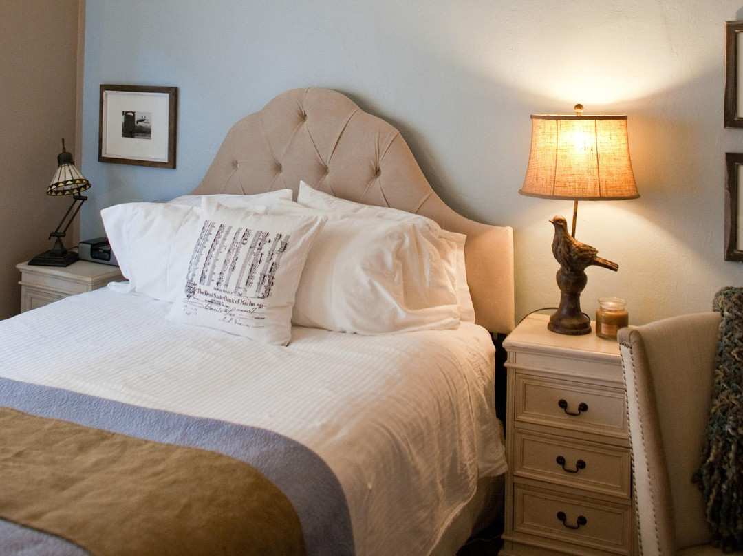 Bridge House Bed and Breakfast主图