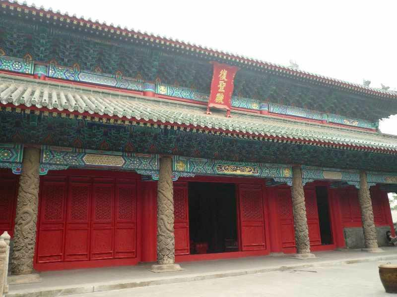 曲阜颜庙-曲阜市必去景点