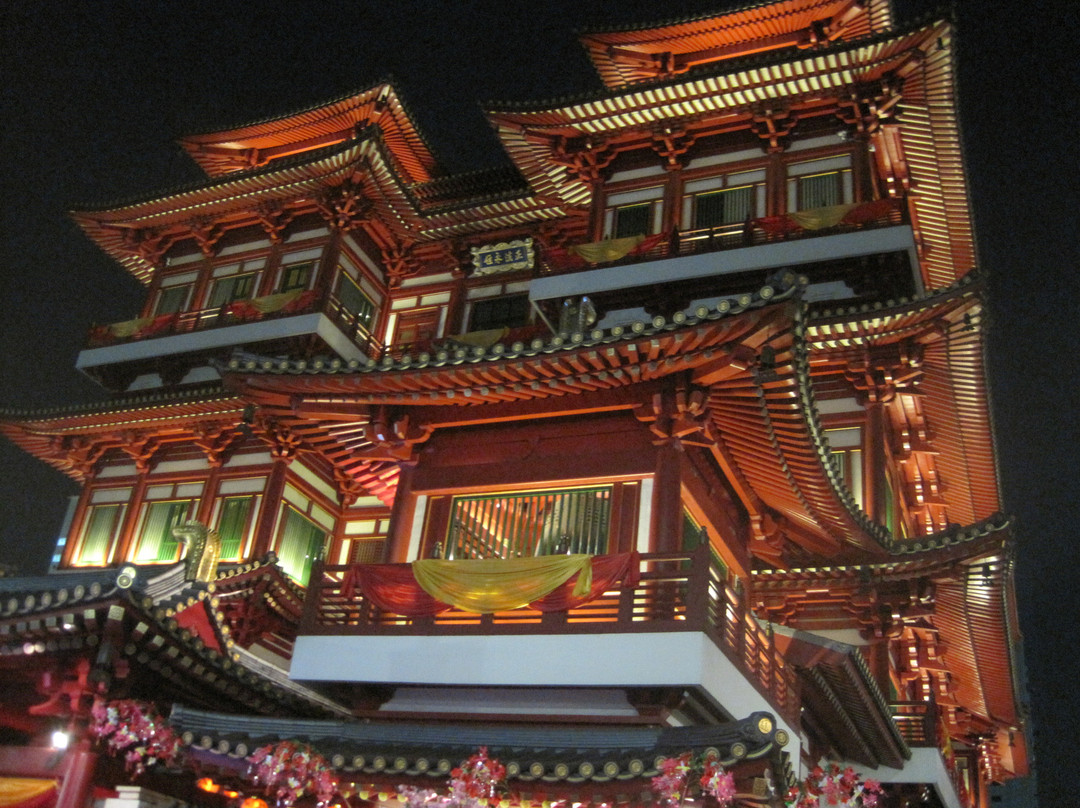佛牙寺龙华院博物馆-新加坡必去景点