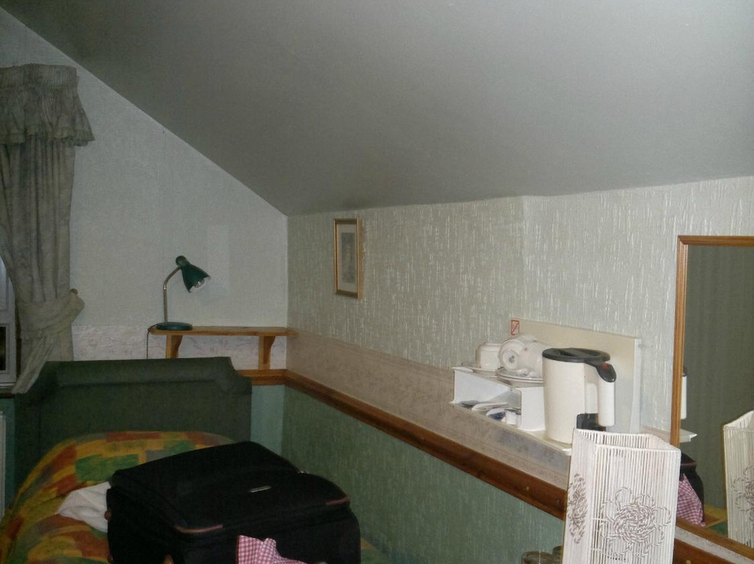 Andrews Hotel主图