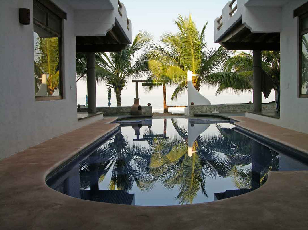 La Casa del Faro主图