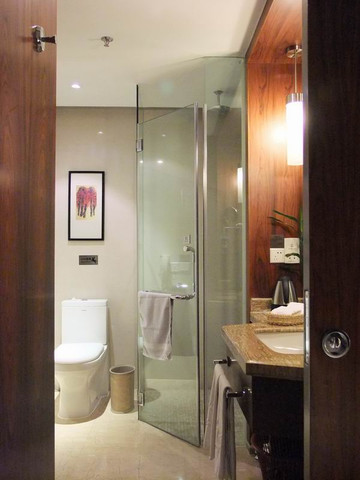 逸顿国际大酒店主图