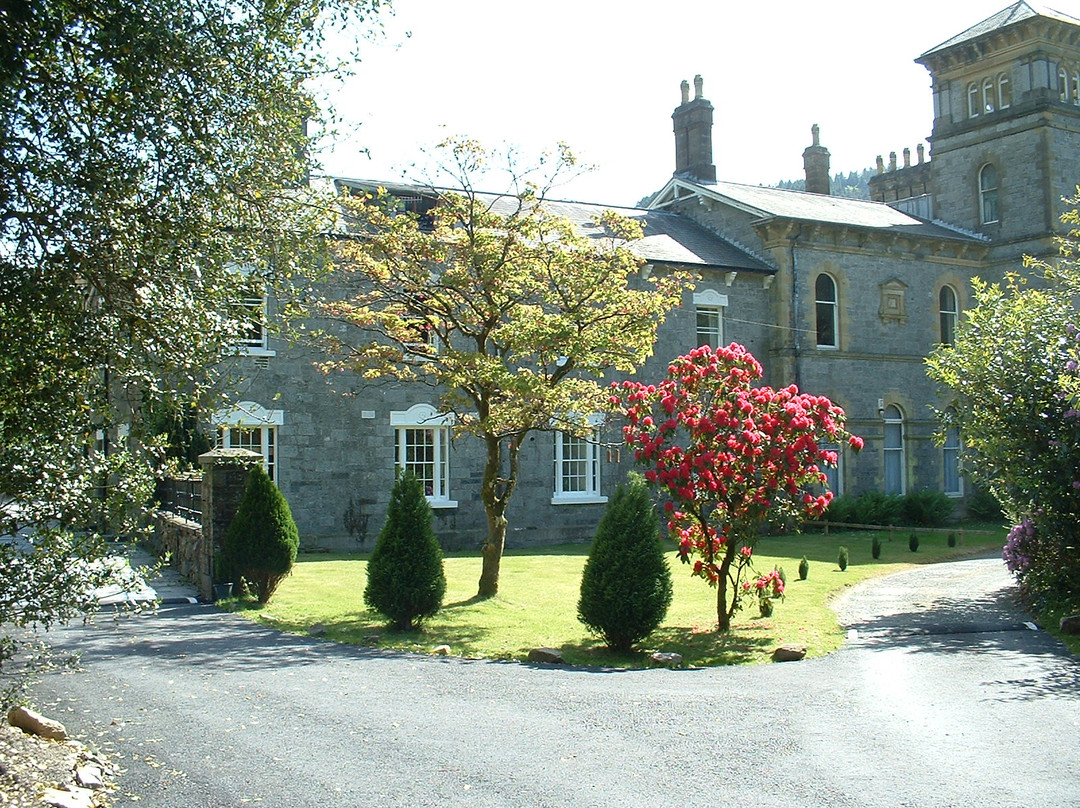 Coed-y-Celyn Hall
