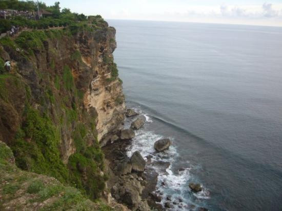 乌鲁瓦图庙-培卡图必去景点