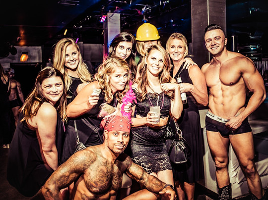 Bad Boys Live Male Revue-芝加哥必去景点