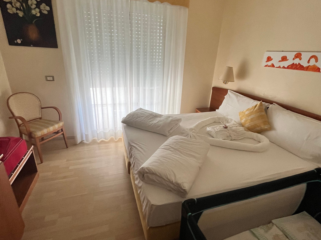 Hotel Arizona主图