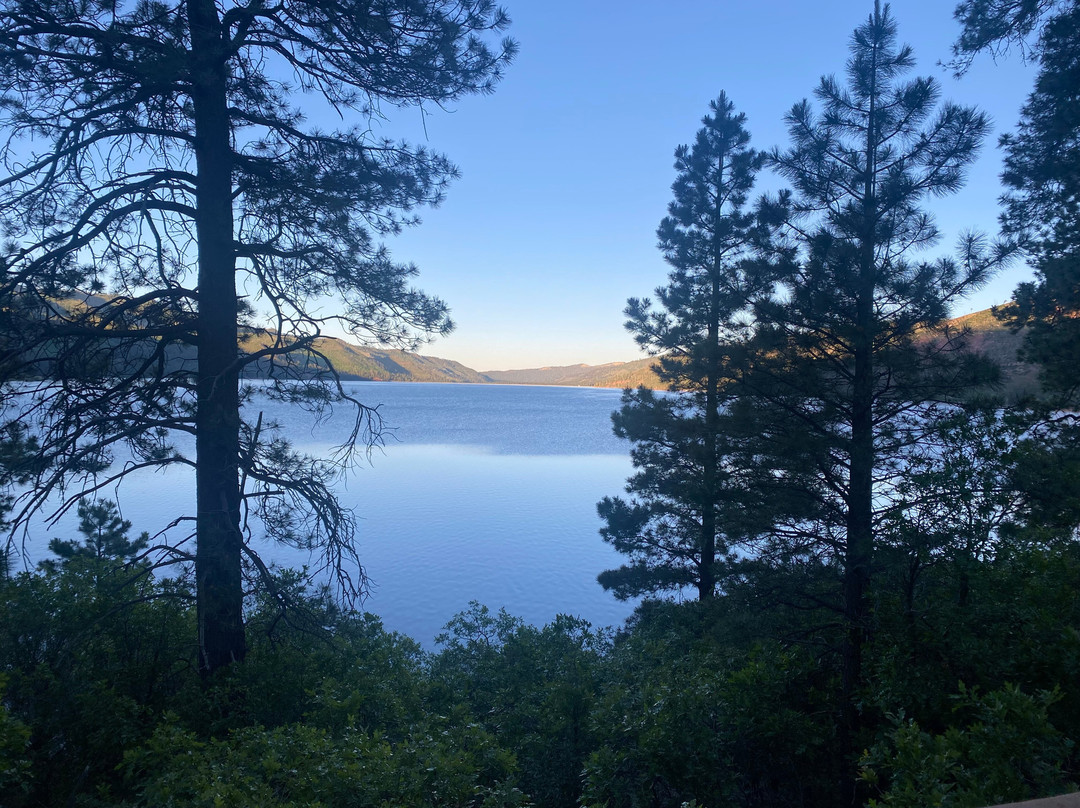 Elk Point Lodge & Cabins