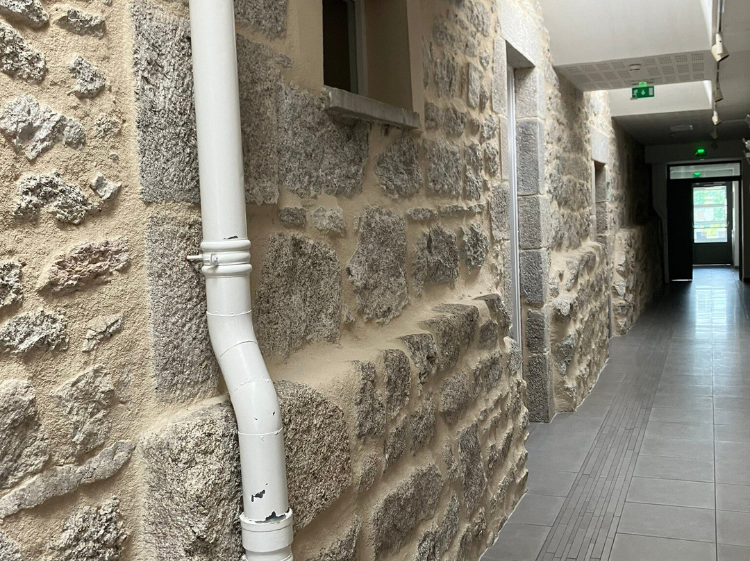 Complexe Hôtelier Le Forez主图