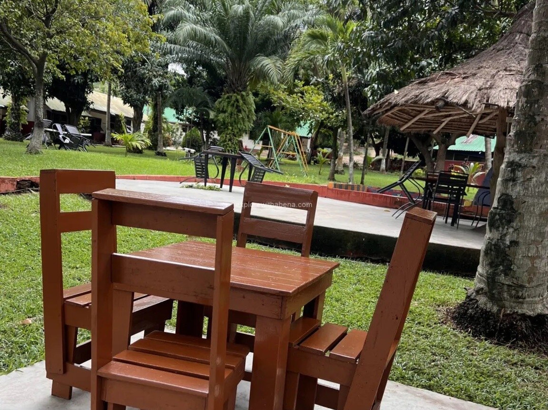 Adi Lake Resort主图