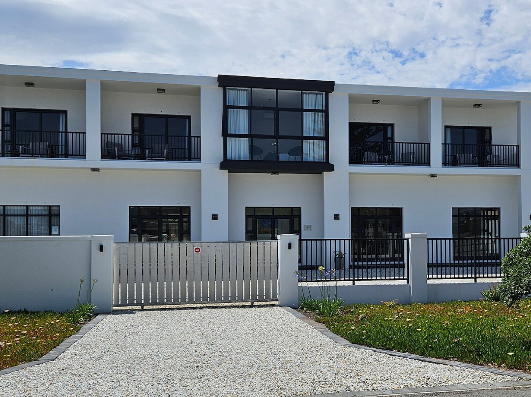 Glow Boutique Suites主图