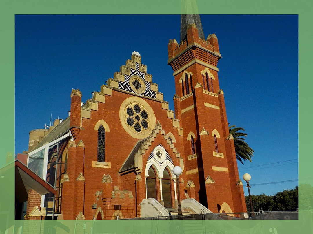Echuca Moama Uniting Church-伊丘卡必去景点
