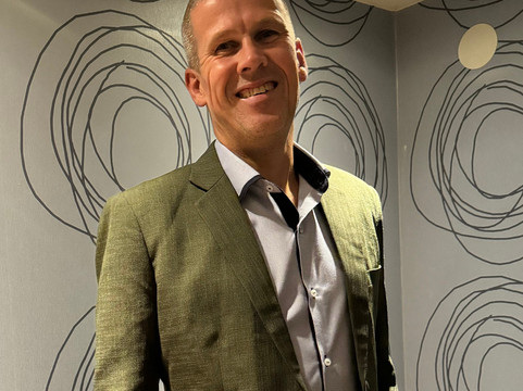 La Moda suits-波普特必去景点