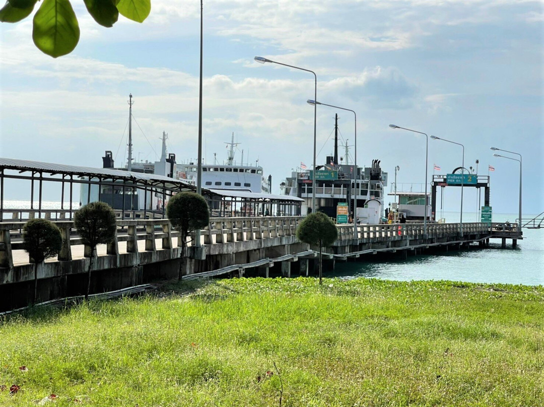 Raja Ferry Port-廊塞必去景点