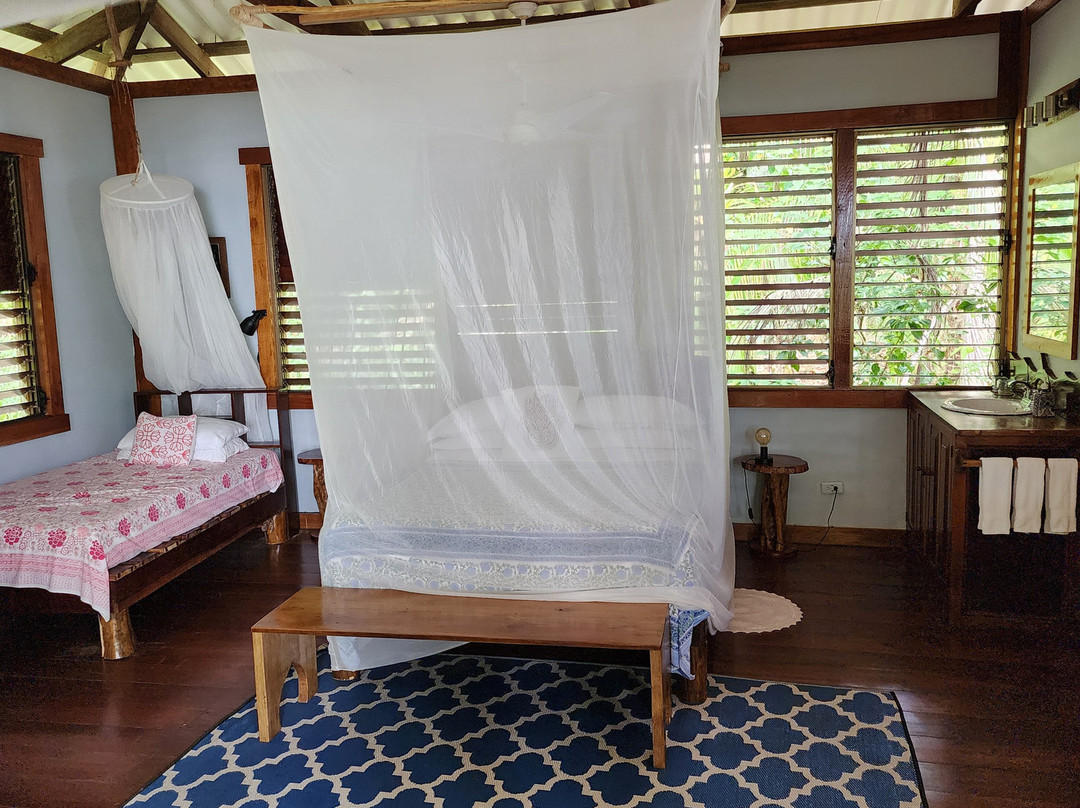 Casa Cayuco Eco-Adventure Lodge主图