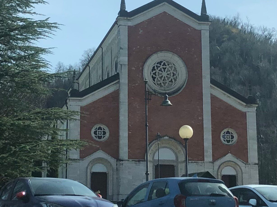 Chiesa Di San Pietro Apostolo景点图片
