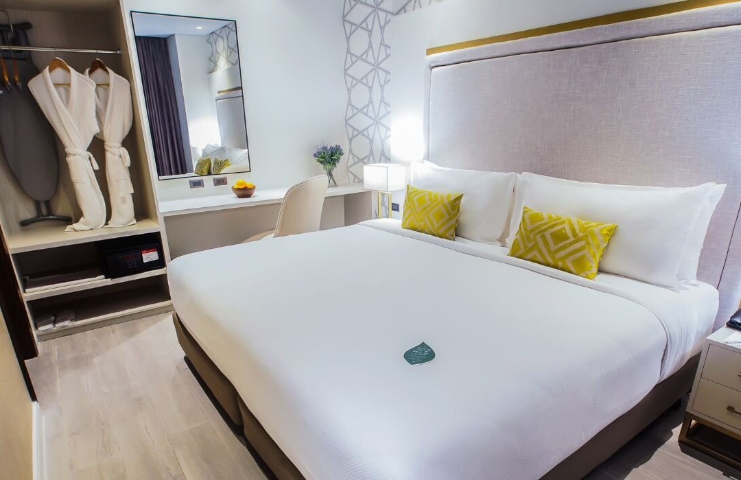 Summit Hotel Naga主图