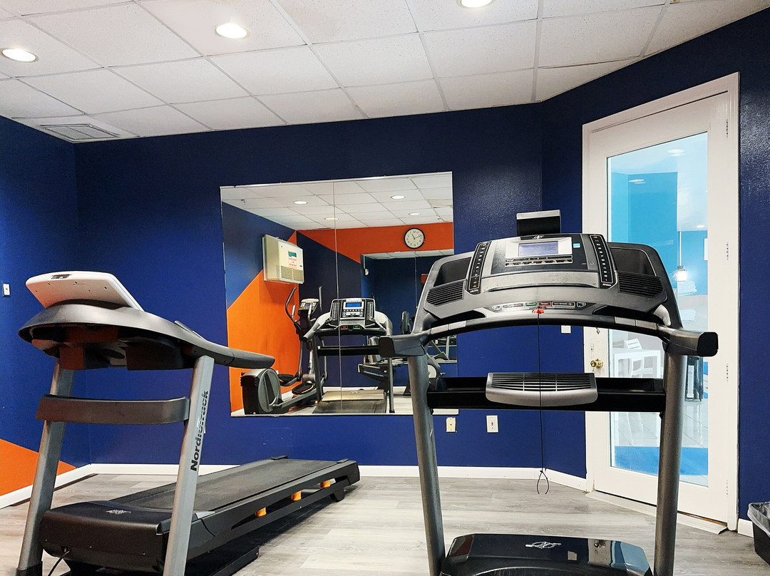 BayVue Hotel, Resort & Suites主图