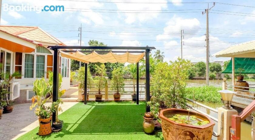 OYO 750 Baan Suan Ampond主图