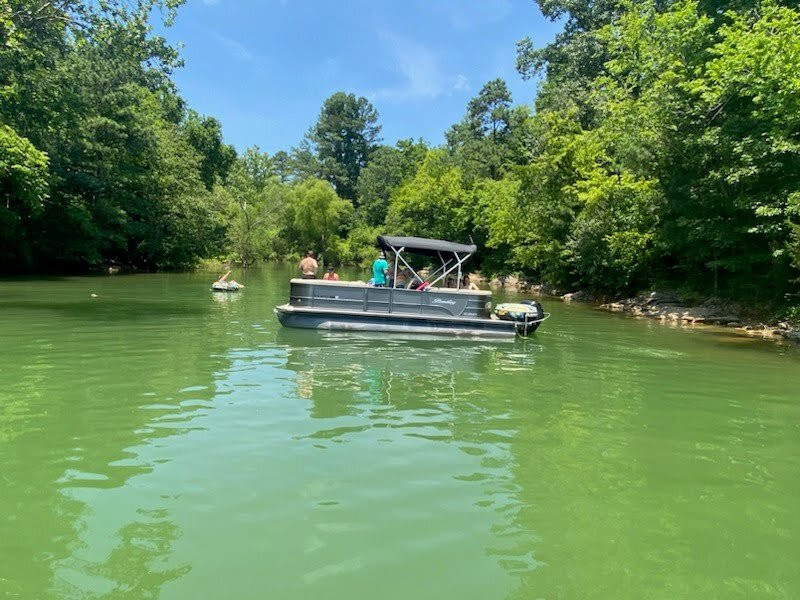 Lighthouse Pointe Marina-Dandridge必去景点