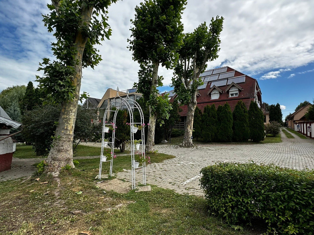 Hotel Piknik and Restaurant主图