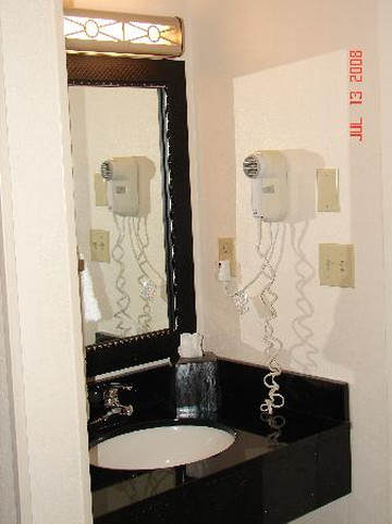 波士顿戴达姆费尔菲尔德客栈