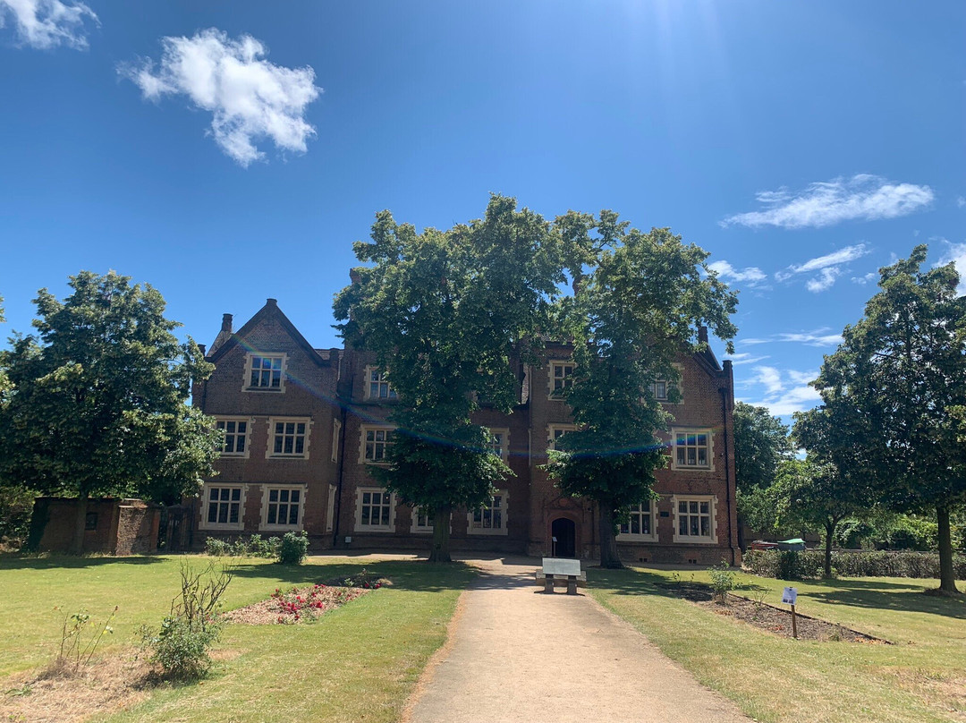 Eastbury Manor House景点图片