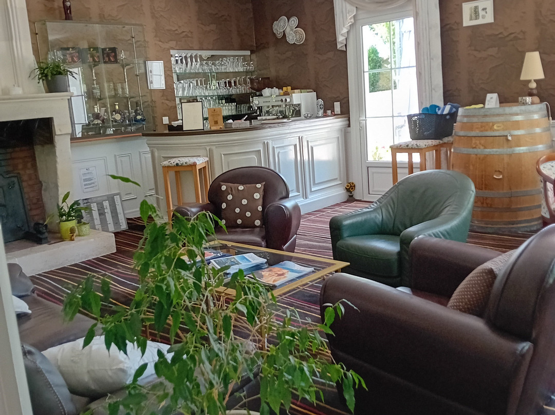 Hotel L' Echassier主图