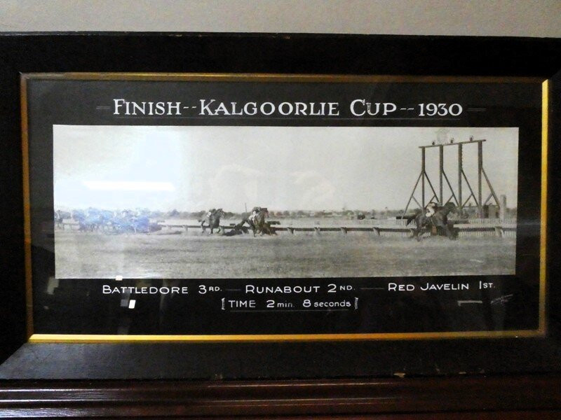 Kalgoorlie Boulder Thoroughbred Race Course-卡尔古利必去景点