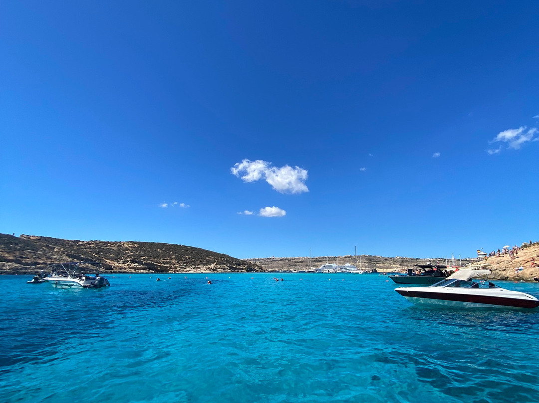 CominoPlus Boat Charters-姆贾尔必去景点