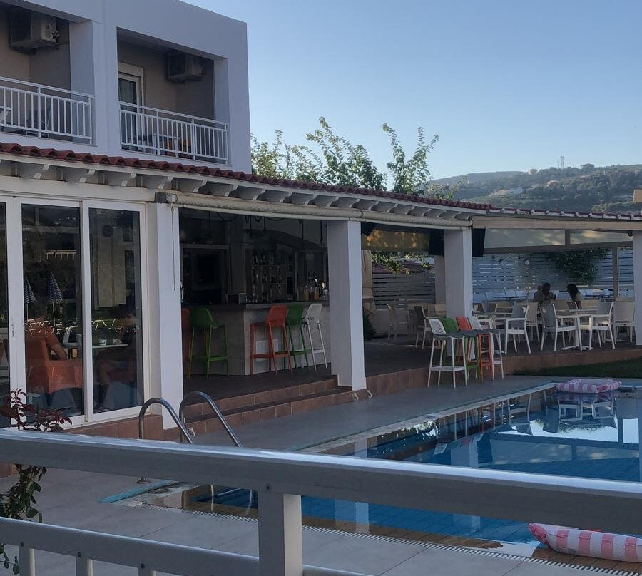 Evelin Hotel Apartments主图