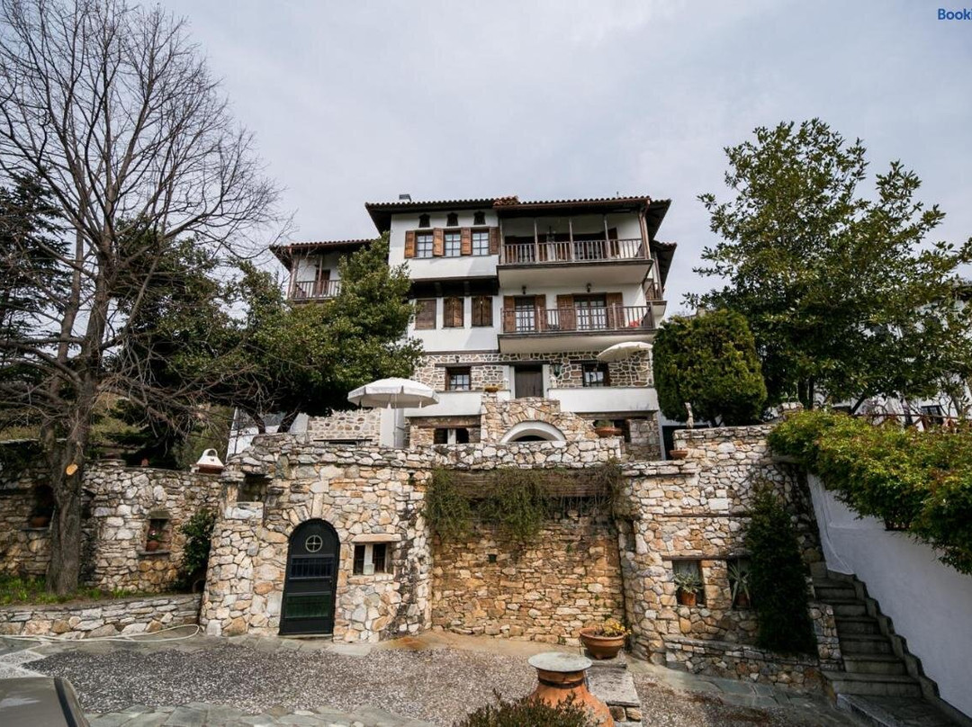 Villa Karusos