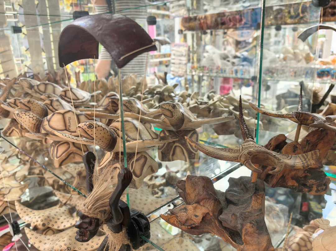 Angolo Souvenir shop-马富士岛必去景点