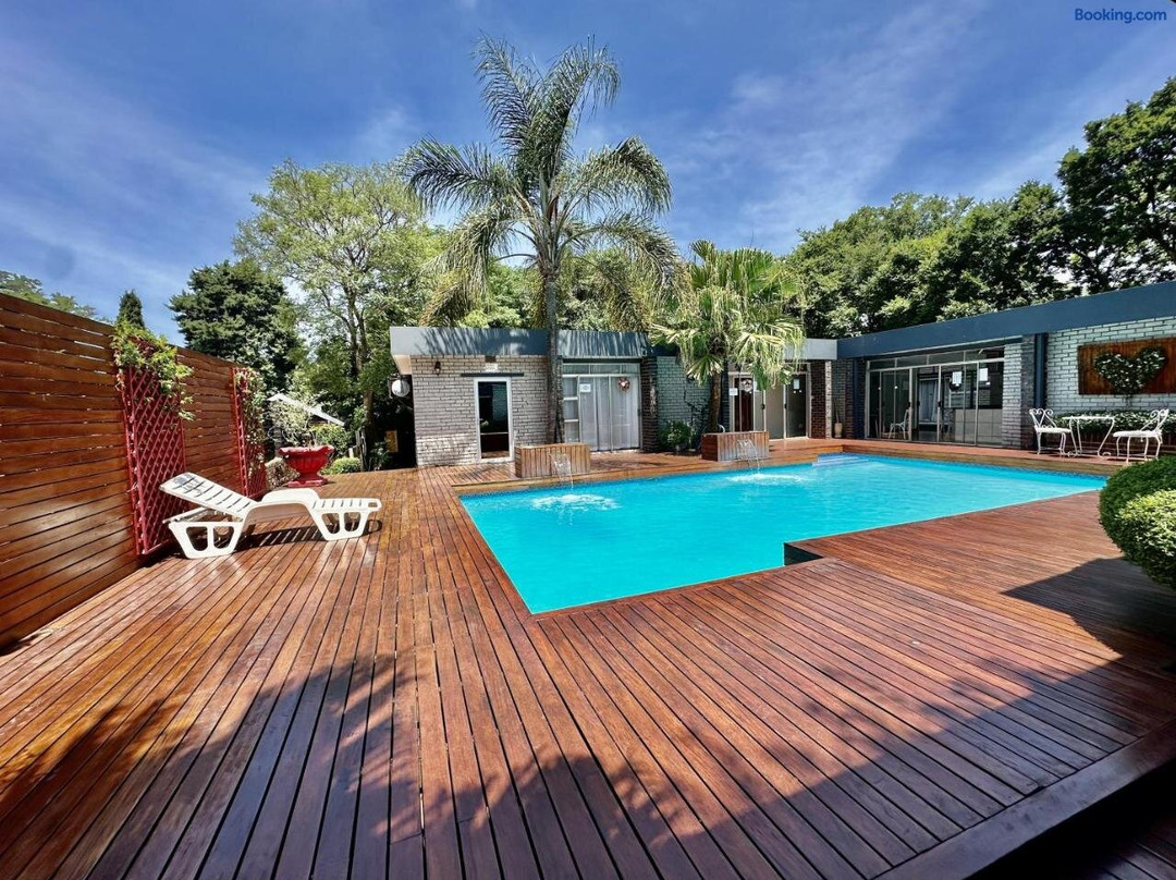 FM GUEST LODGE Comfort, Tranquility & Peace of Mind