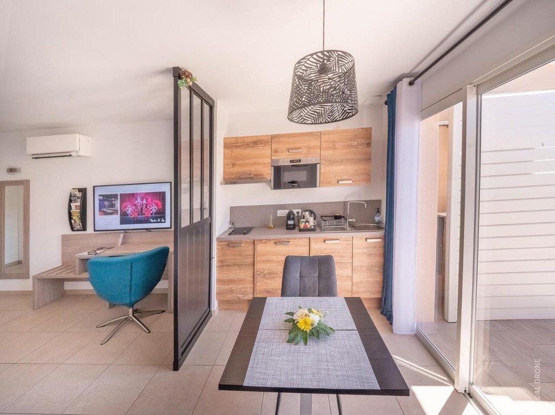 Le Mâconnais Guest House主图