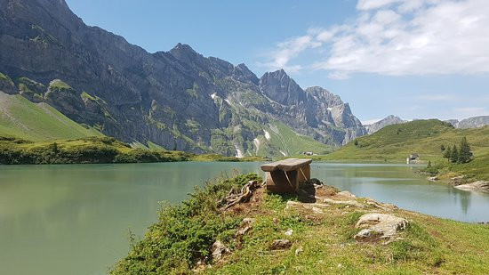 恩格尔贝格旅游景点-Lake Trubsee