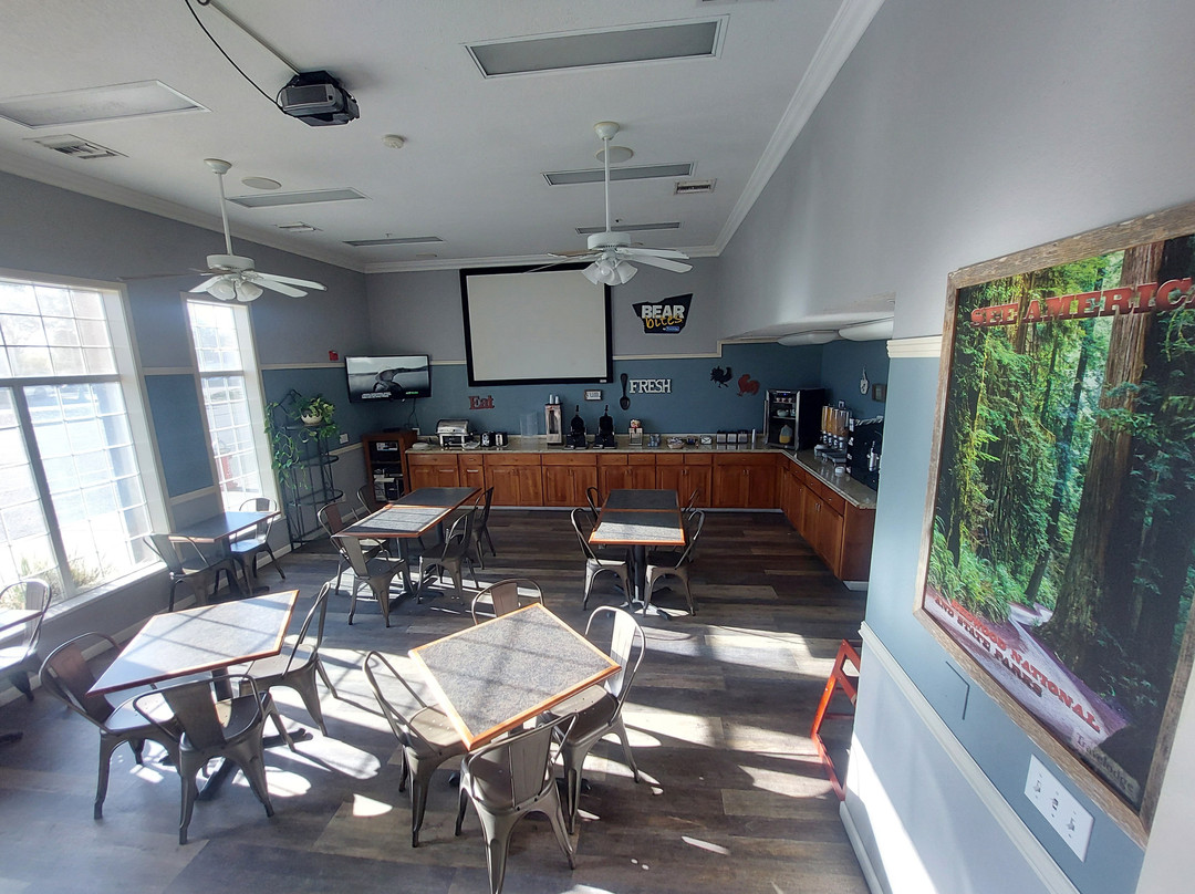 雷丁旅程住宿酒店主图